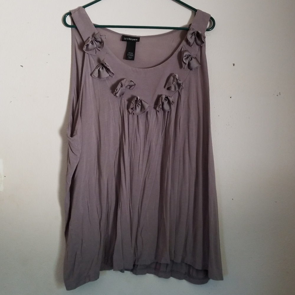 Gray tank top with bows